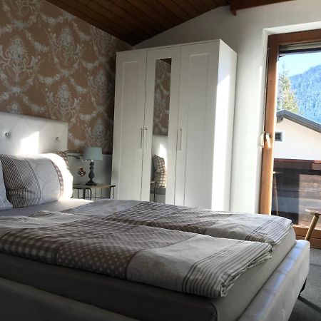 Pension Ostbach Лойташ Екстер'єр фото